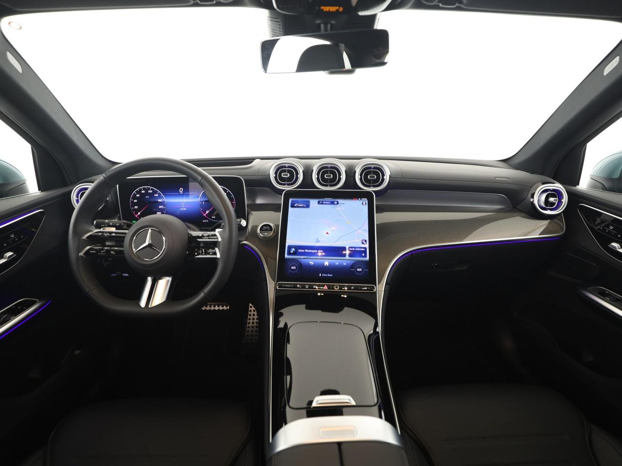 Mercedes-Benz GLC 300 4MATIC AMG Line GLC 300 d