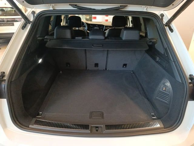 Volkswagen Touareg 3.0 V6 TDI R-Line