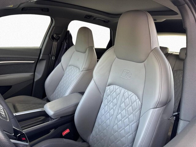 Audi Q8 e-tron 55 Quattro S-Line