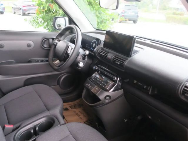 Hyundai INSTER 49 kWh