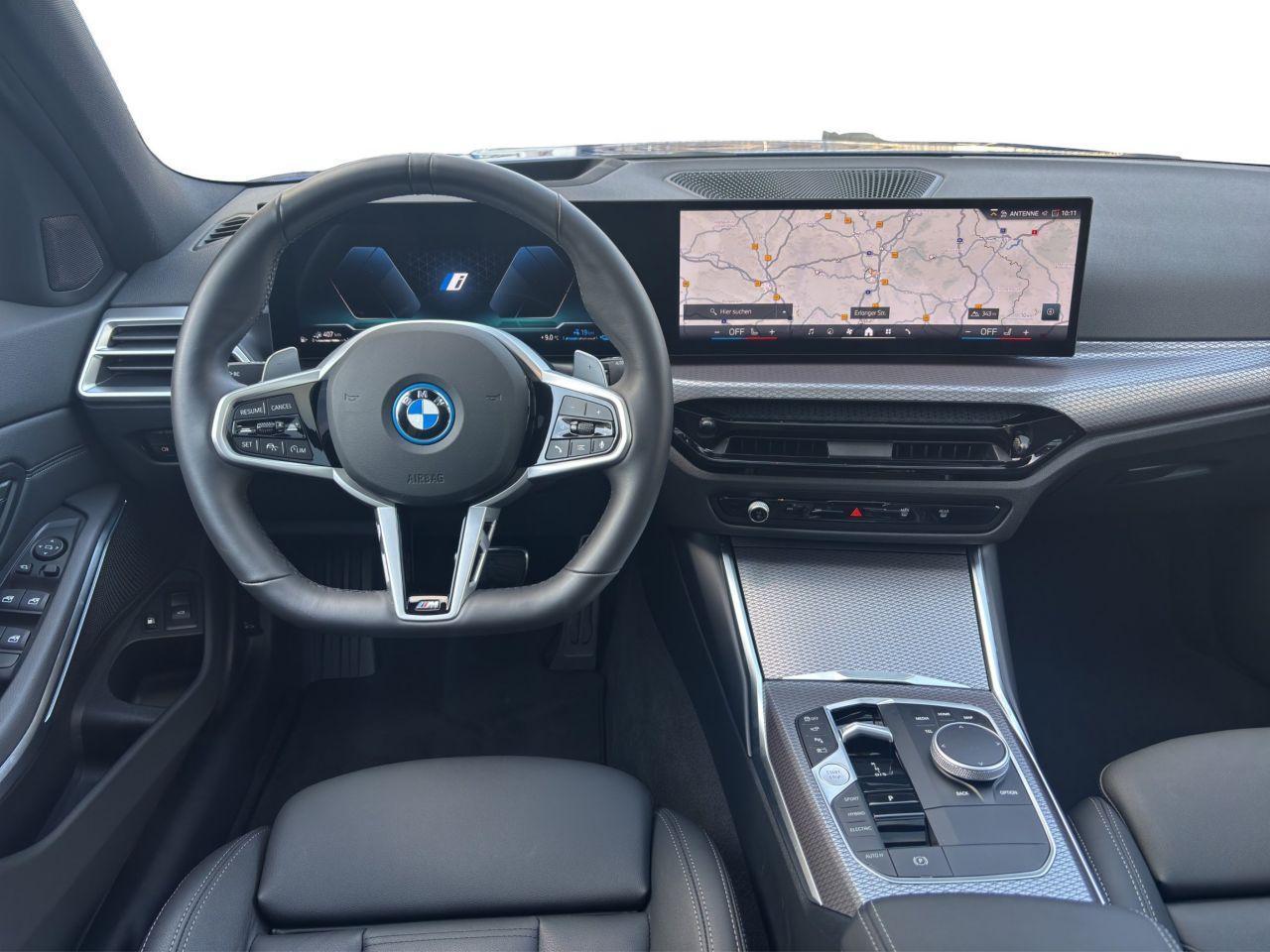 BMW 330 330e Touring xDrive