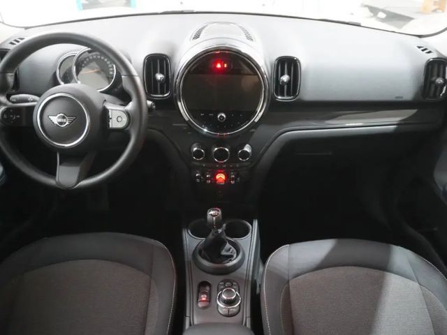 MINI One Countryman ONE