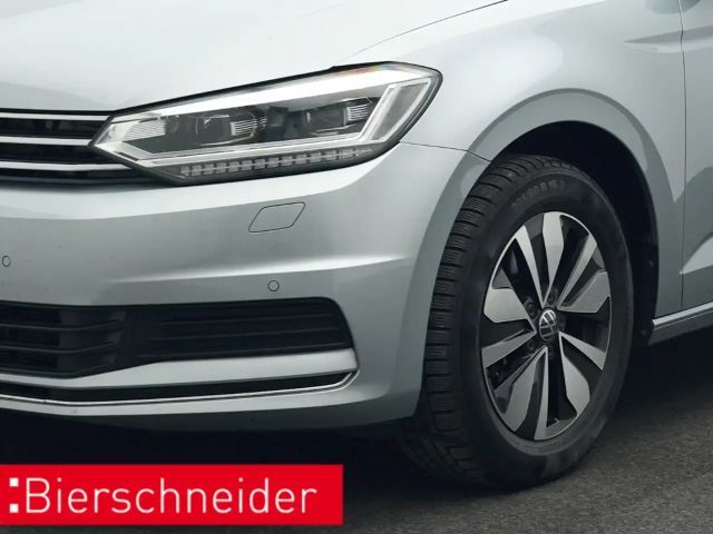 Volkswagen Touran 1.5 TSI DSG