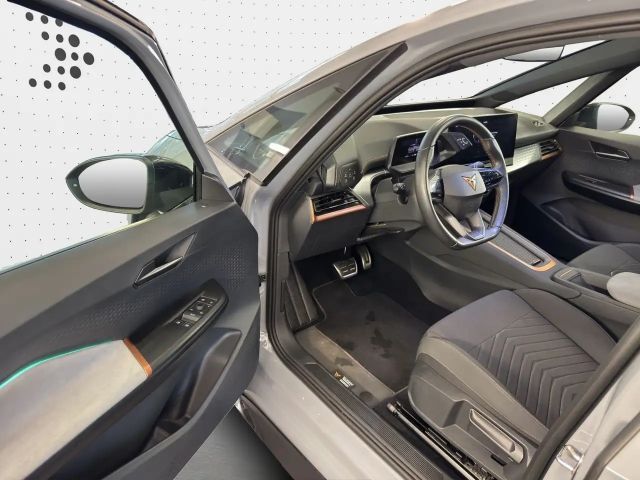 Cupra Born *WÄRMEPUMPE*Navi*Kamera*Keyless*19ZOLL*LED*