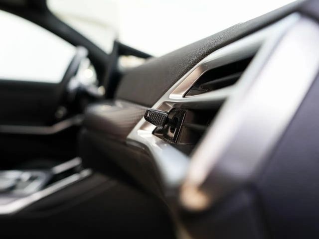 BMW 320 320d M-Sport Touring