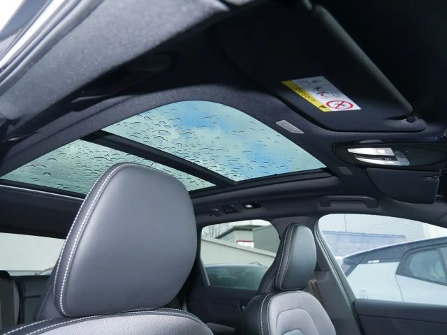 Volvo XC60 AWD Plus Recharge T8