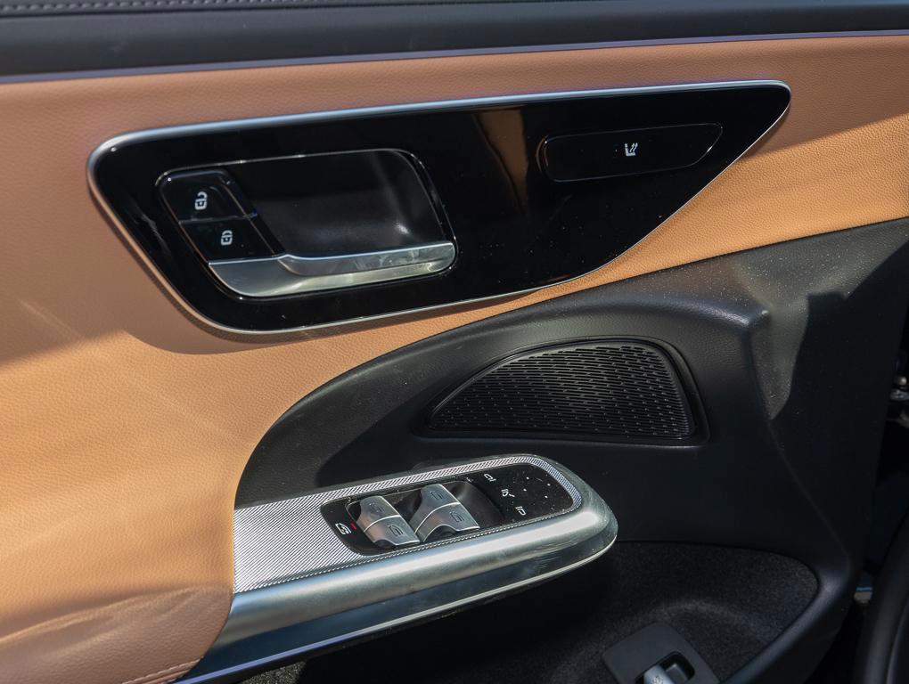 Mercedes-Benz E 200 Sedan