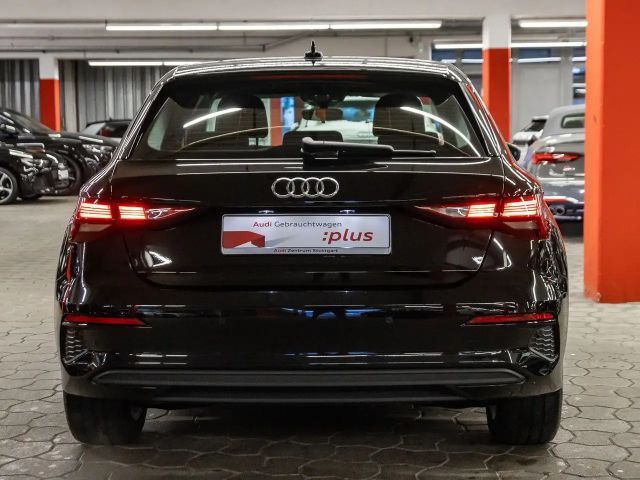 Audi A3 40 TFSI Hybride Sedan