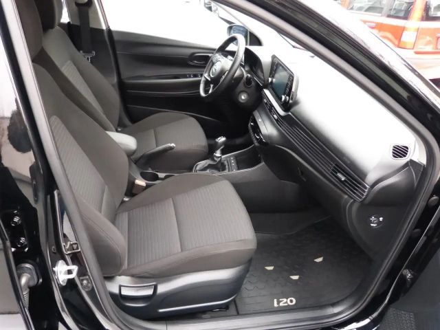 Hyundai i20 KAMERA APPLE LHZ SHZ VOLL-LED KLIMAAUT