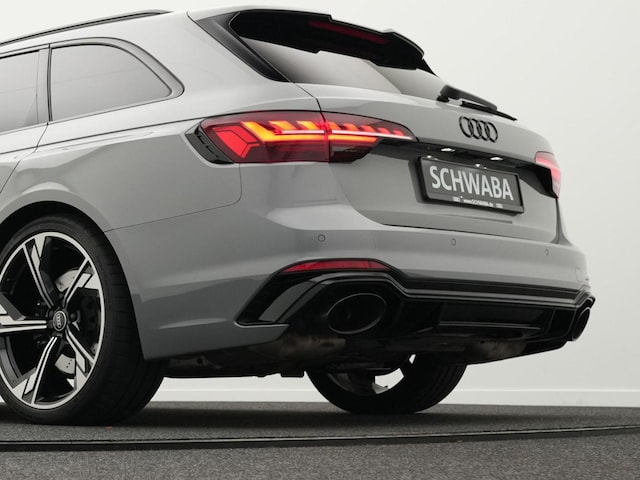 Audi RS4 Avant Quattro