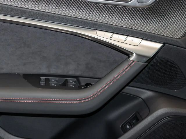 Audi RS6 4.0 TFSI Avant Quattro