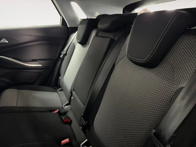 Opel Grandland X 1.2 Klimaautomatik, Sitzheizung