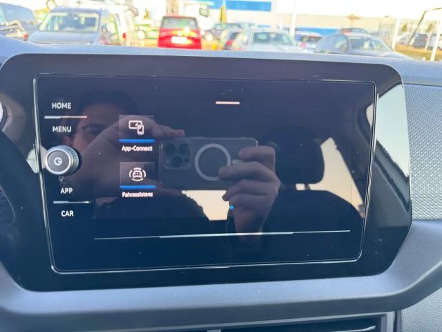 Volkswagen T-Cross 4Me TSI