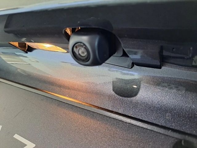 Mazda 2 Exclusive-line