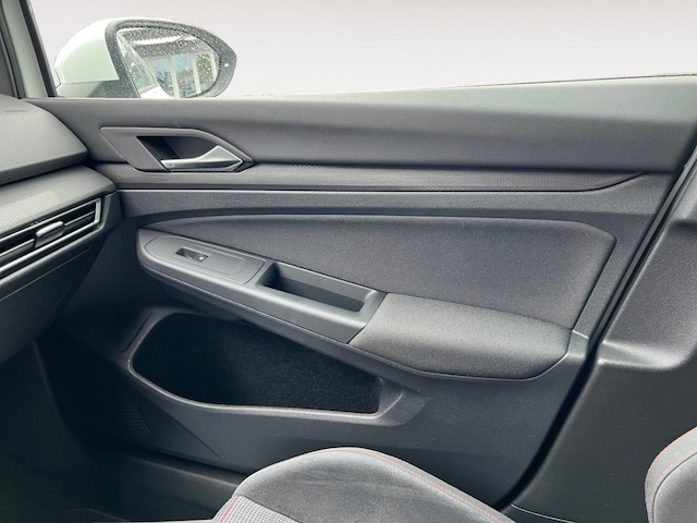 Volkswagen Golf 2.0 TSI Golf VIII