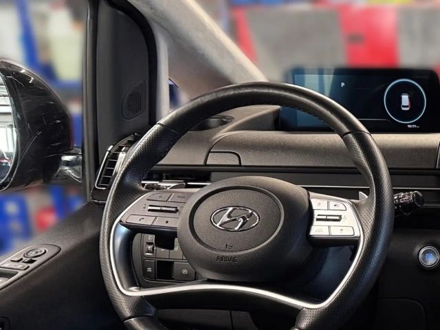 Hyundai Staria Signature Vierwielaandrijving