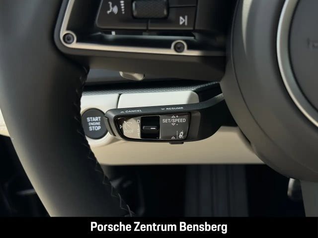 Porsche Panamera 4 E-Hybrid