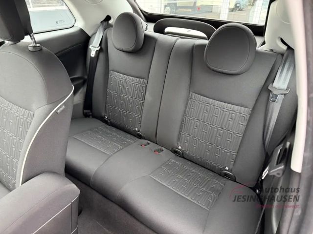 Fiat 500e Navi Digitales Cockpit JBL LED Apple CarPlay El. V