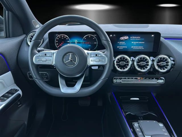 Mercedes-Benz EQA 350 4MATIC AMG Line
