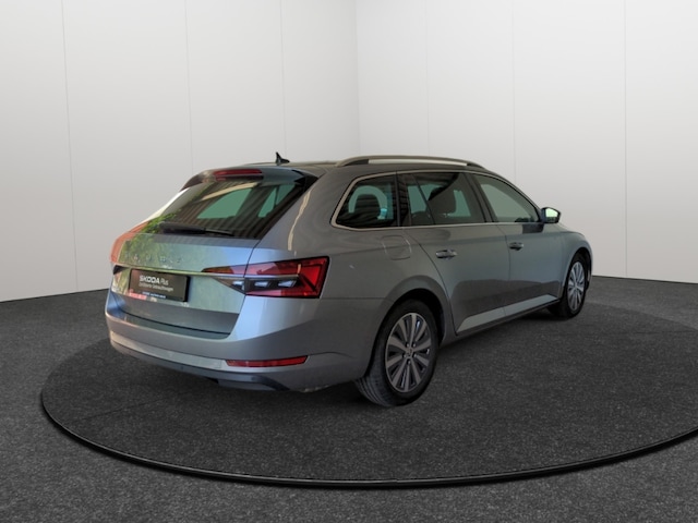 Skoda Superb 2.0 TSI Combi Style Style