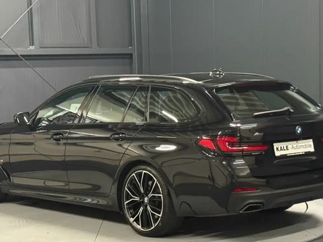 BMW 540 540d M-Sport Touring xDrive