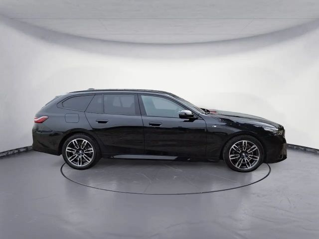 BMW 520 520d M-Sport Touring xDrive