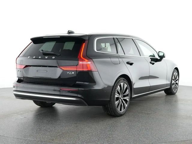 Volvo V60 AWD Bright Plus T6