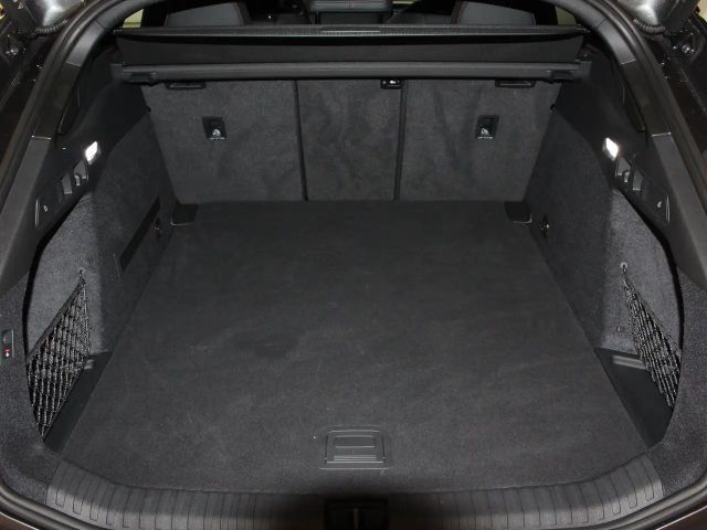 Audi A6 e-tron Quattro