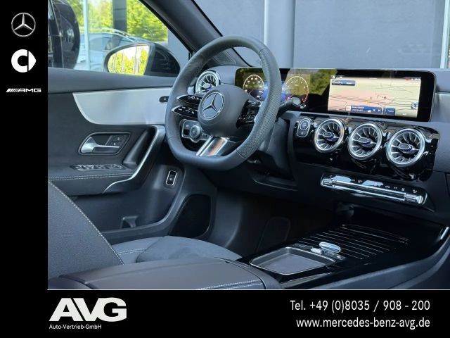 Mercedes-Benz A 200 AMG Line