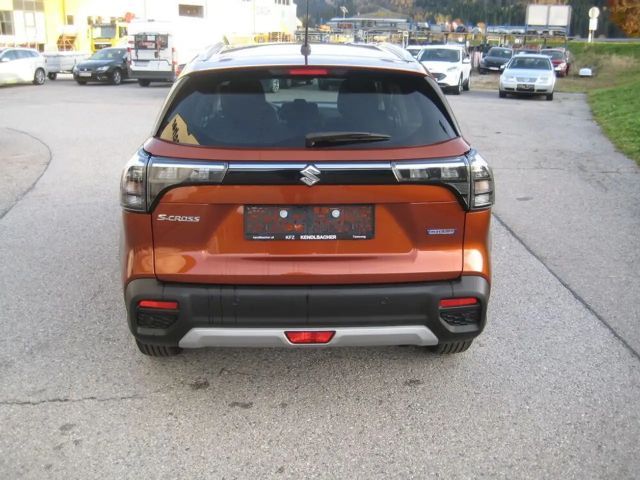 Suzuki S-Cross AllGrip Flash Hybrid