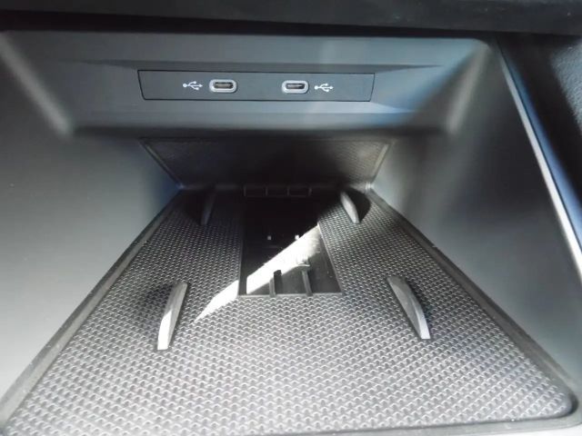 Cupra Formentor 1.5 eTSI 110 kW elektr. Heckklappe, FLA, AHK