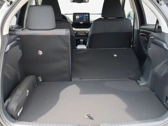 Toyota Yaris Hatchback Hybride VVT-i