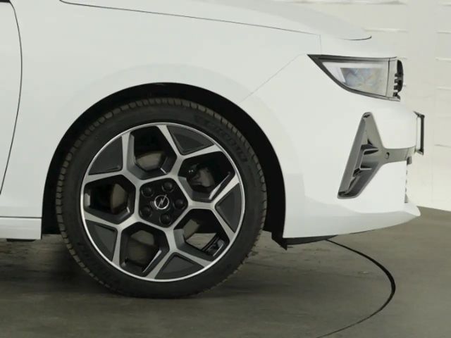Opel Astra Sports Tourer Ultimate