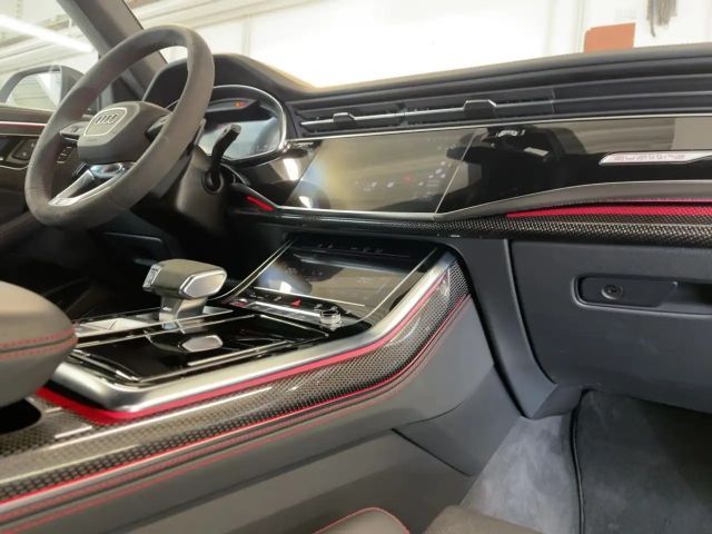 Audi SQ8 4.0 TFSI Competition Quattro