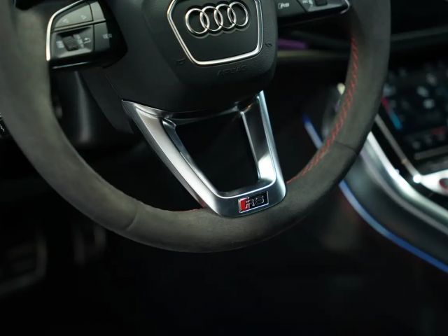 Audi RS Q8 Quattro