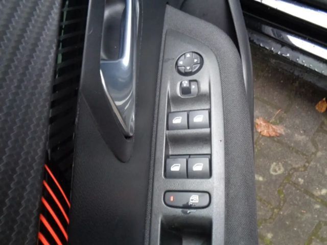 Peugeot 208 Active Pack