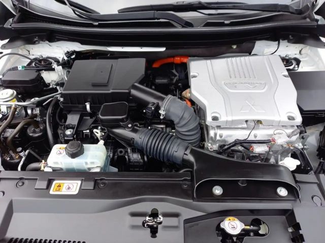 Mitsubishi Eclipse Cross 4WD PHEV