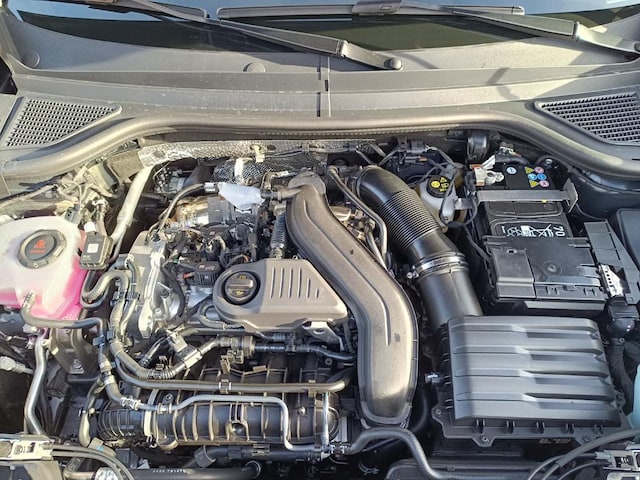 Volkswagen T-Roc T-ROC NF 1.5 RLineB 110eTSID7F