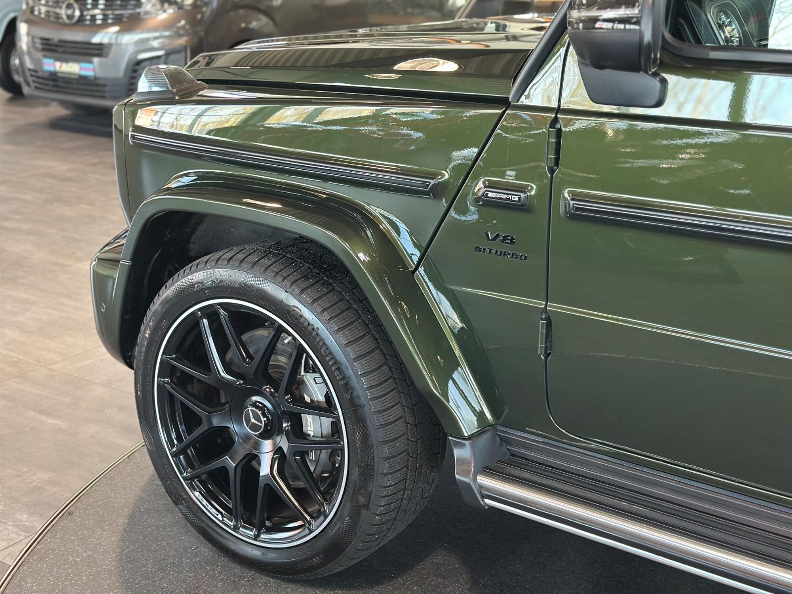 Mercedes-Benz AMG G 2.HA/BURM/NIGHT II/SUPERIOR/22LM/CARBON