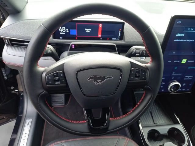 Ford Mustang Mach-E 98 kWh AWD