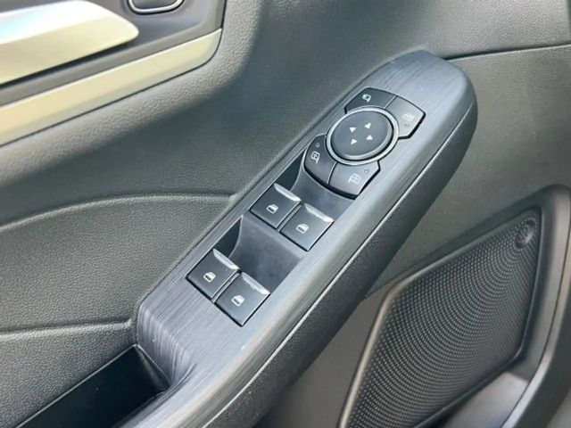 Ford Kuga Cool & Connect