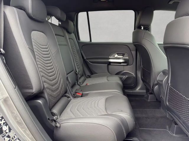 Mercedes-Benz GLB 200 GLB