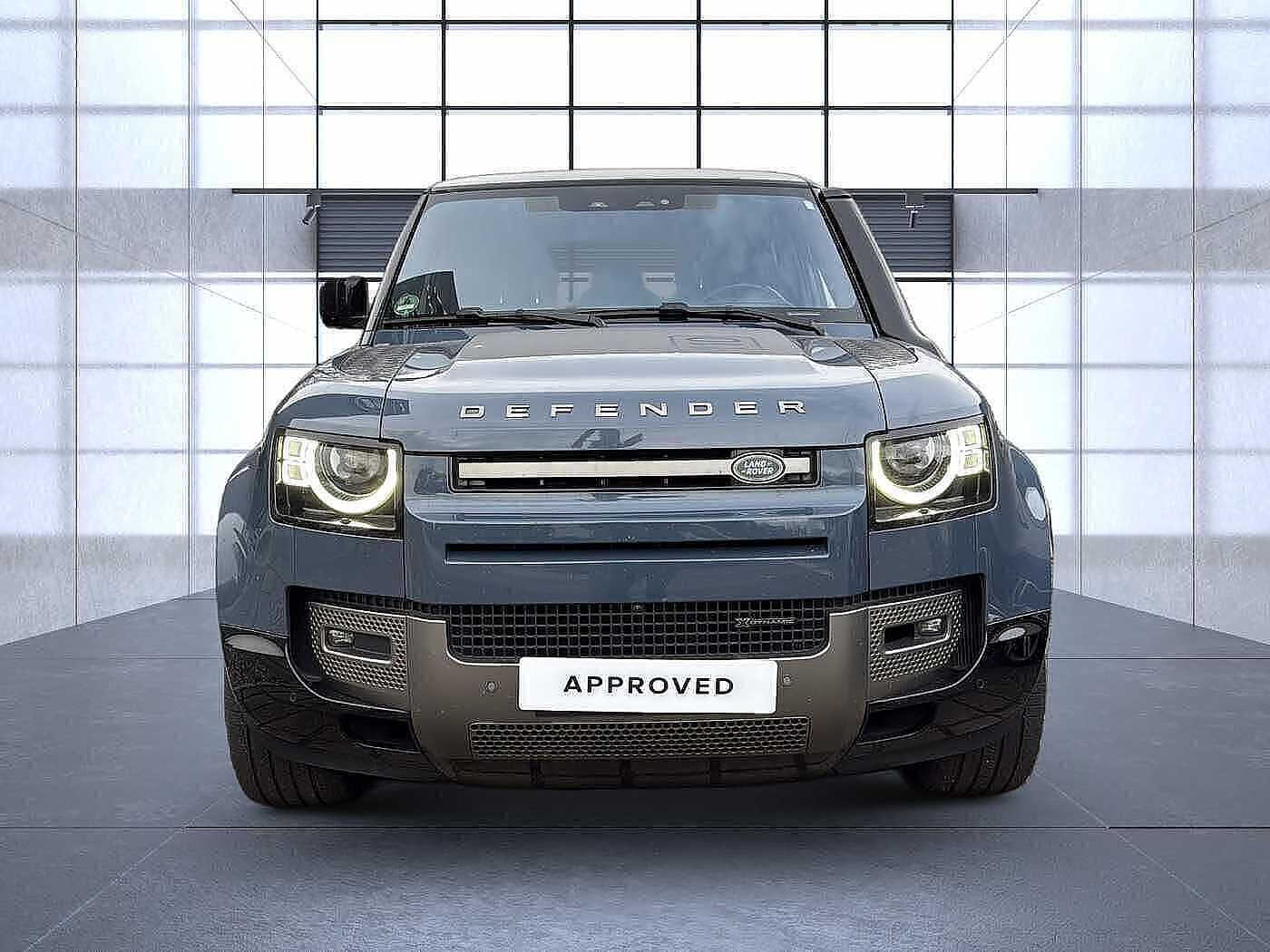 Land Rover Defender 110 Dynamic HSE