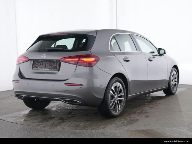 Mercedes-Benz A 180 Progressive