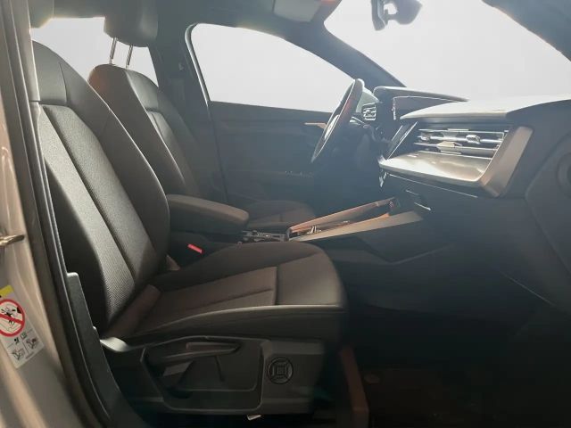 Audi A3 30 TFSI S-Tronic Sedan