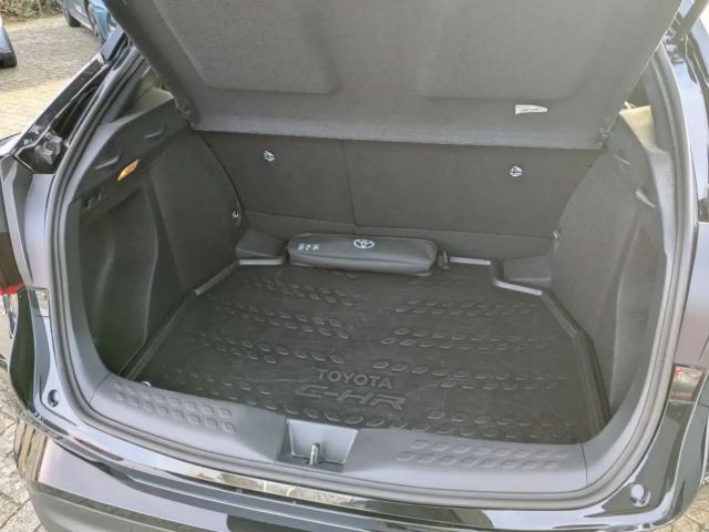 Toyota C-HR Business Hybride