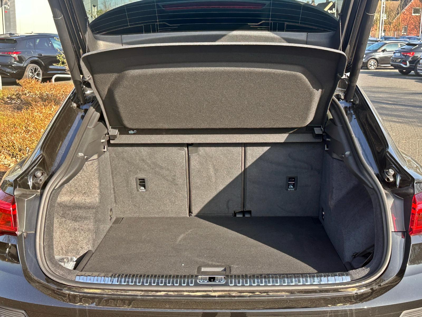 Audi Q3 35 TFSI S-Line Sportback