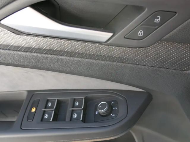 Volkswagen Golf 4Motion DSG R-Line