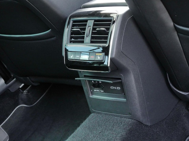 Skoda Superb 2.0 TDI Combi Sportline