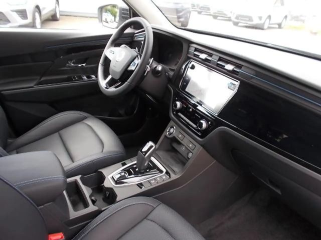 SsangYong Korando e-MOTION Titanium Leder LED Navigation